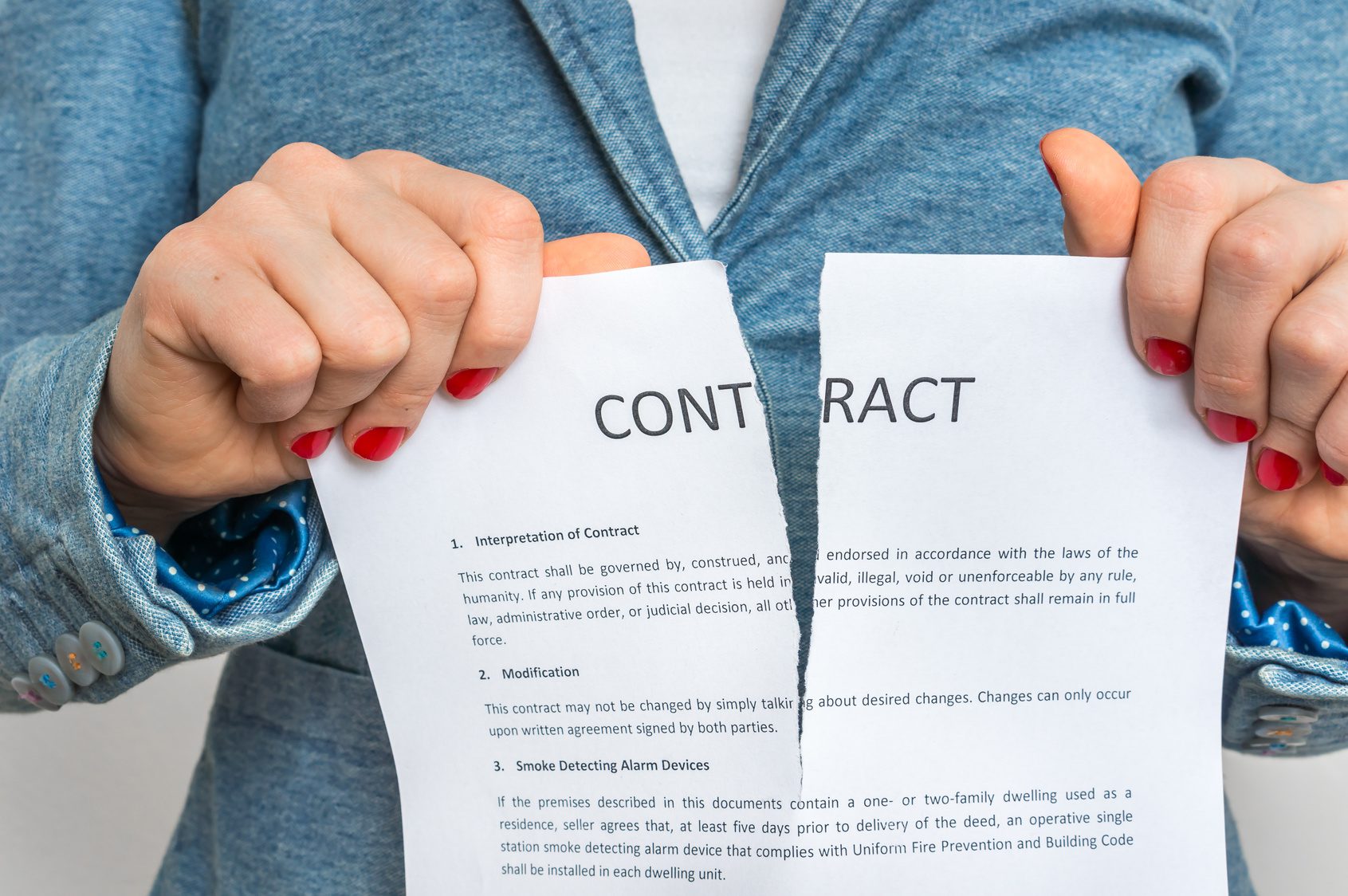 What is Breach of an Employment Contract – What Should I Do Now?