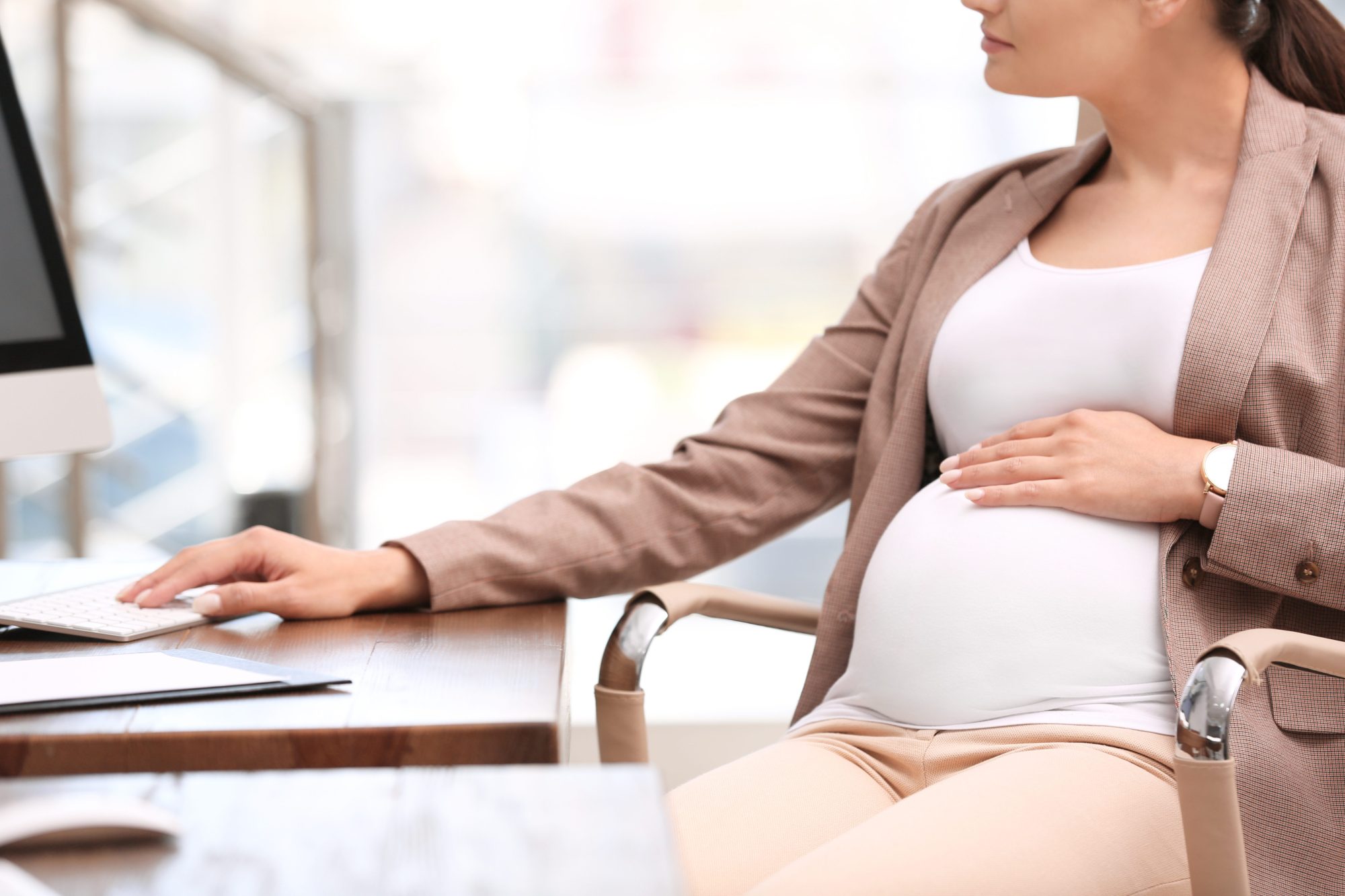 How Long Does Maternity Leave Last in California?